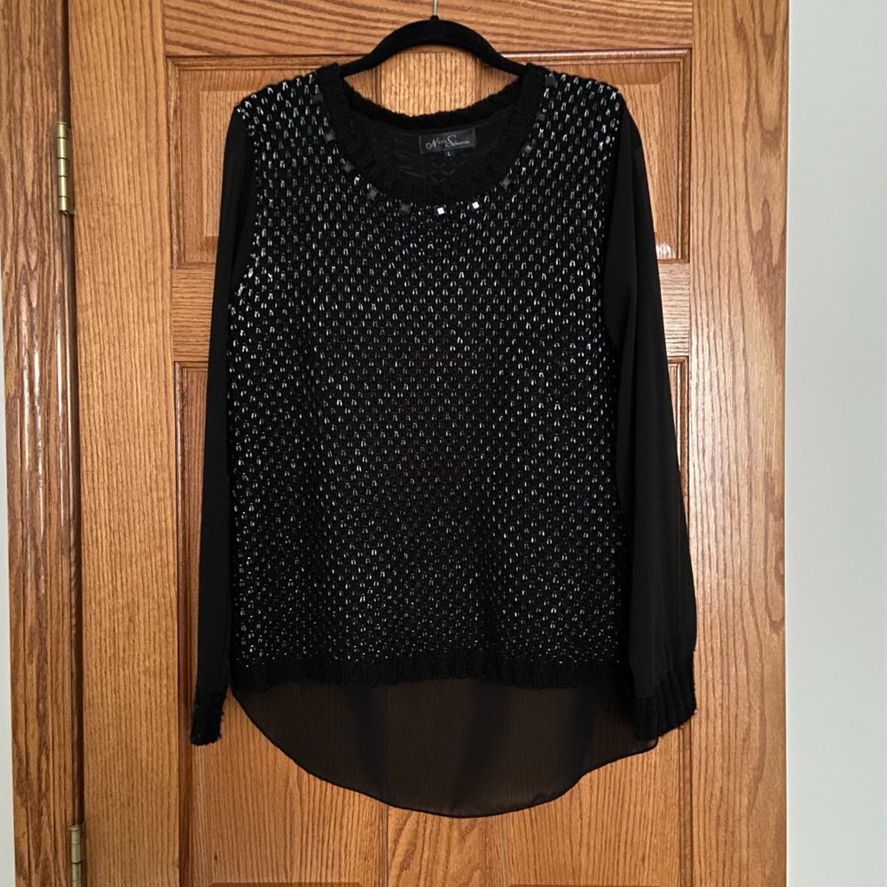 LIKE NEW Nicole Sabbattini Sweater